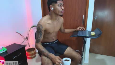 Snapshot of k_florez chatting on 16, 2, 2026 k_florez online show from 16, 2, 2026