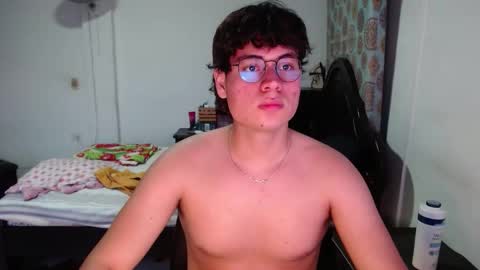 Snapshot of kafer_1022 chatting on 10, 1, 2026 kafer online show from 10, 1, 2026