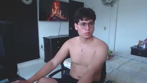 Snapshot of kafer_1022 chatting on 4, 3, 2026 kafer online show from 4, 3, 2026