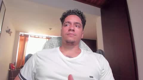 kai_herectix online show from 23, 9, 2025