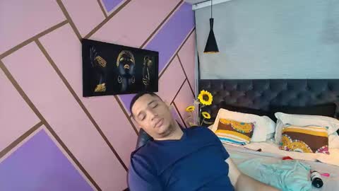 Kai santos  online show from 26, 11, 2025