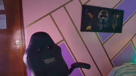 Kai santos  online show from 26, 11, 2025