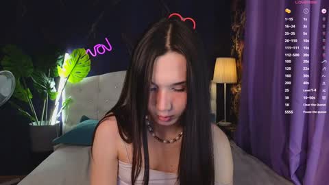 Kaia Monday Thursday FridaySaturdaySunday online show from 30, 1, 2025