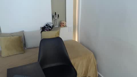 Snapshot of kailanny_ chatting on 18, 10, 2025 Karina online show from 18, 10, 2025