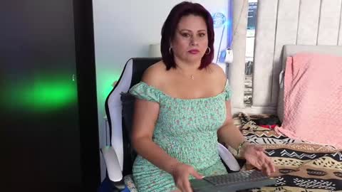 kaily jonness online show from 18, 12, 2024