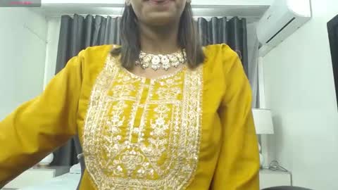 Kaira online show from 25, 4, 2026