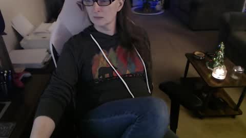 Camprincess331 online show from 4, 12, 2025