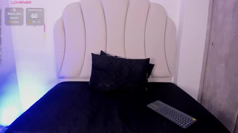 Kaity Lane online show from 10, 9, 2025