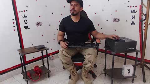 Snapshot of kalethbigdick88 chatting on 1, 10, 2025 Kaleth online show from 1, 10, 2025