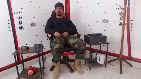 Snapshot of kalethbigdick88 chatting on 16, 10, 2025 Kaleth online show from 16, 10, 2025