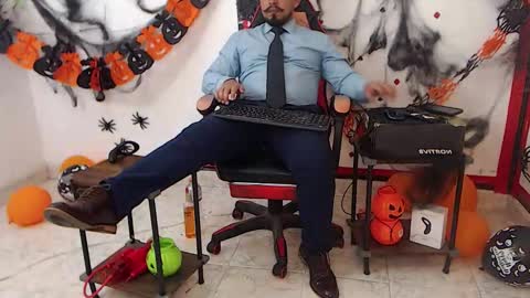 Snapshot of kalethbigdick88 chatting on 23, 10, 2025 Kaleth online show from 23, 10, 2025