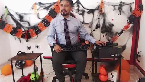 Snapshot of kalethbigdick88 chatting on 25, 10, 2025 Kaleth online show from 25, 10, 2025