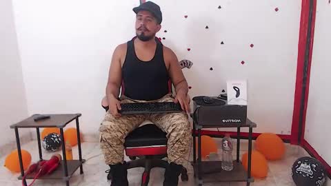 Snapshot of kalethbigdick88 chatting on 4, 11, 2025 Kaleth online show from 4, 11, 2025