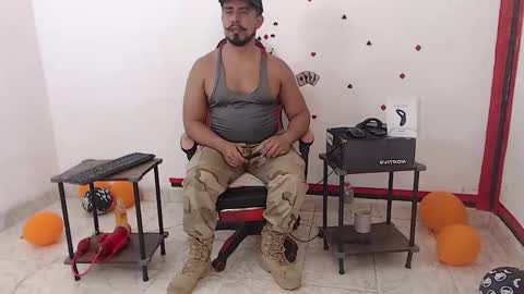 Snapshot of kalethbigdick88 chatting on 6, 11, 2025 Kaleth online show from 6, 11, 2025