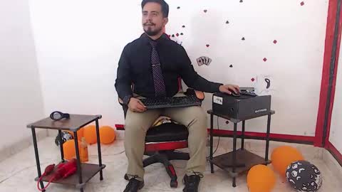 Snapshot of kalethbigdick88 chatting on 10, 11, 2025 Kaleth online show from 10, 11, 2025