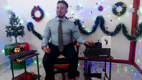 Snapshot of kalethbigdick88 chatting on 25, 11, 2025 Kaleth online show from 25, 11, 2025