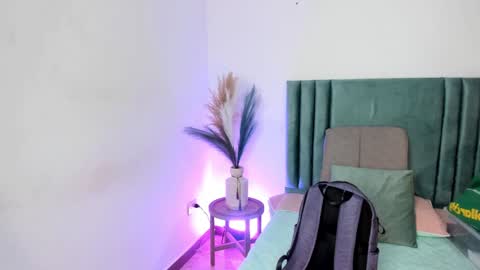 Snapshot of kalimonroee chatting on 27, 1, 2025 KaliMonroe online show from 27, 1, 2025