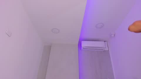 Carolina   online show from 17, 1, 2025