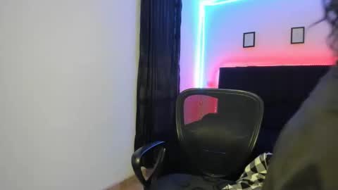 Online 800 to 1400 online show from 28, 5, 2026