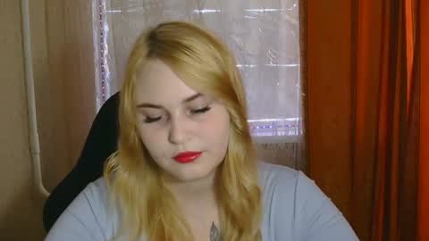Snapshot of kamilablonde chatting on 23, 7, 2026 KamilaBlonde online show from 23, 7, 2026