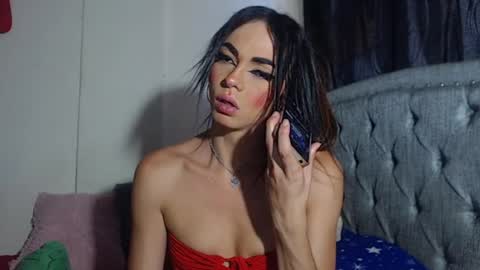 CAMILA SANTAMARIA online show from 15, 7, 2026