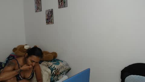 kammy   y   camila online show from 11, 9, 2025