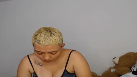 kammy   y   camila online show from 2, 2, 2026