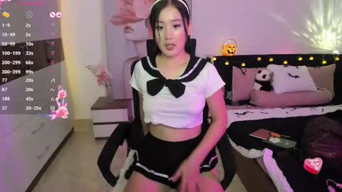 Snapshot of kamyelia chatting on 25, 10, 2025 Kamy THX for THUMBS UP online show from 25, 10, 2025