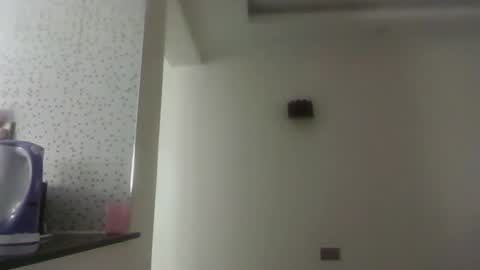 Snapshot of kandy_springs chatting on 19, 5, 2026 kandy_springs online show from 19, 5, 2026