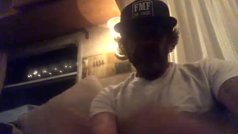 Snapshot of kaneisyours2420 chatting on 16, 9, 2025 Tucker online show from 16, 9, 2025