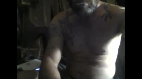 Snapshot of kaneisyours2420 chatting on 20, 10, 2025 Tucker online show from 20, 10, 2025