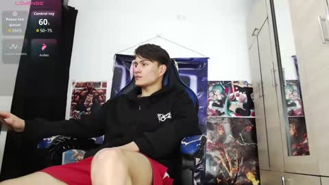 Snapshot of kanekixxxhot chatting on 6, 1, 2026 andres online show from 6, 1, 2026