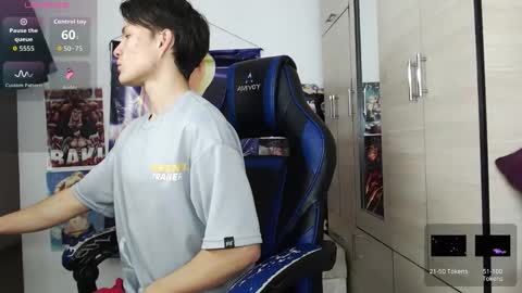 Snapshot of kanekixxxhot chatting on 11, 2, 2026 andres online show from 11, 2, 2026