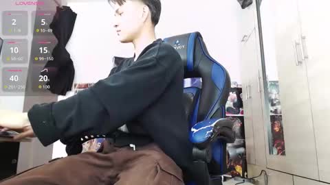 Snapshot of kanekixxxhot chatting on 12, 3, 2026 andres online show from 12, 3, 2026