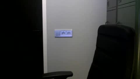 Robbie online show from 5, 10, 2025