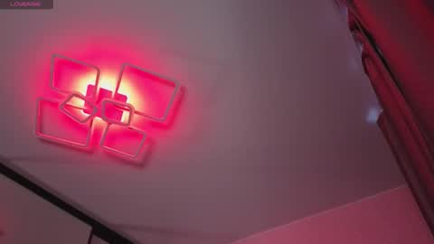 kara_life online show from 9, 10, 2025