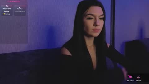 kara_life online show from 20, 10, 2025