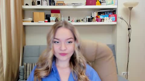 Snapshot of kara_smith_ chatting on 29, 1, 2025 Kara. Off from 15th till 24th of December online show from 29, 1, 2025