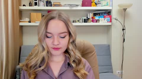 Snapshot of kara_smith_ chatting on 30, 1, 2025 Kara. Off from 15th till 24th of December online show from 30, 1, 2025