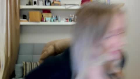 Snapshot of kara_smith_ chatting on 13, 11, 2025 Kara. Off from 15th till 24th of December online show from 13, 11, 2025