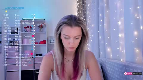 Julia online show from 10, 2, 2025