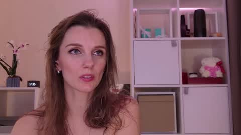 Julia online show from 27, 3, 2026