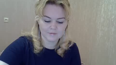 karennelsonx online show from 23, 2, 2025