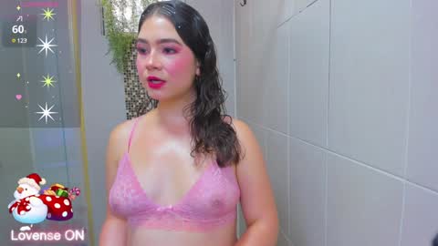 Snapshot of karenpautt chatting on 23, 12, 2024 Karen online show from 23, 12, 2024