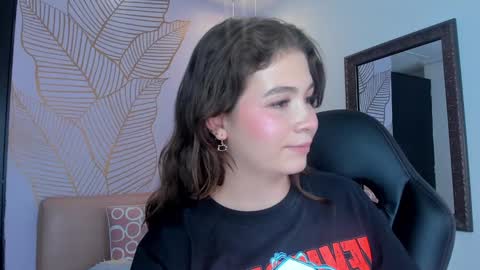 Snapshot of karenpautt chatting on 3, 2, 2025 Karen online show from 3, 2, 2025