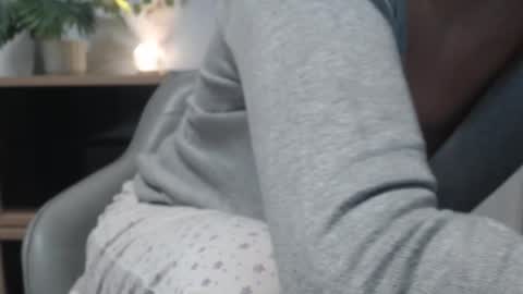 You can call me K  online show from 17, 10, 2025