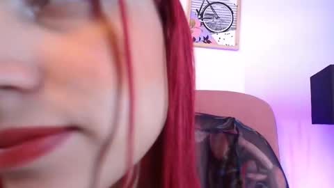 Snapshot of karina2smith chatting on 9, 11, 2025 karina online show from 9, 11, 2025