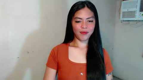 Snapshot of karina_fuckdoll chatting on 4, 3, 2025 I AM BELLE online show from 4, 3, 2025