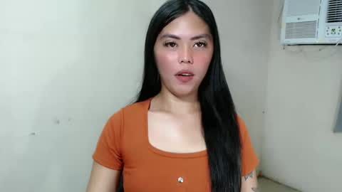 Snapshot of karina_fuckdoll chatting on 4, 3, 2025 I AM BELLE online show from 4, 3, 2025