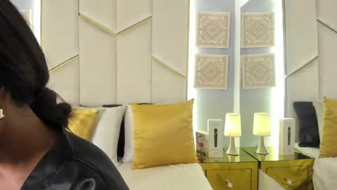 Snapshot of karinaacox chatting on 5, 5, 2026 karinaacox online show from 5, 5, 2026